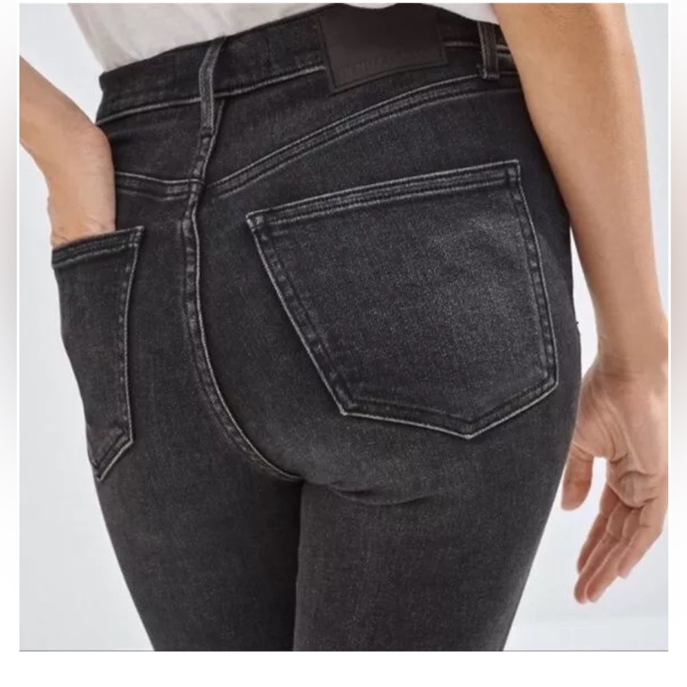ARITZIA DENIM FORUM Lola High Rise Skinny Jeans 26L Black Rinsed Frayed Hem 25W - Picture 9 of 11